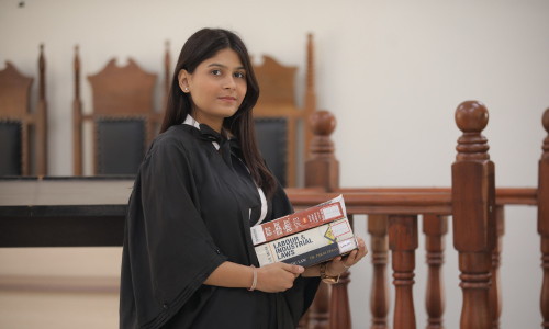 Best LLB College in indore with Practical legal training